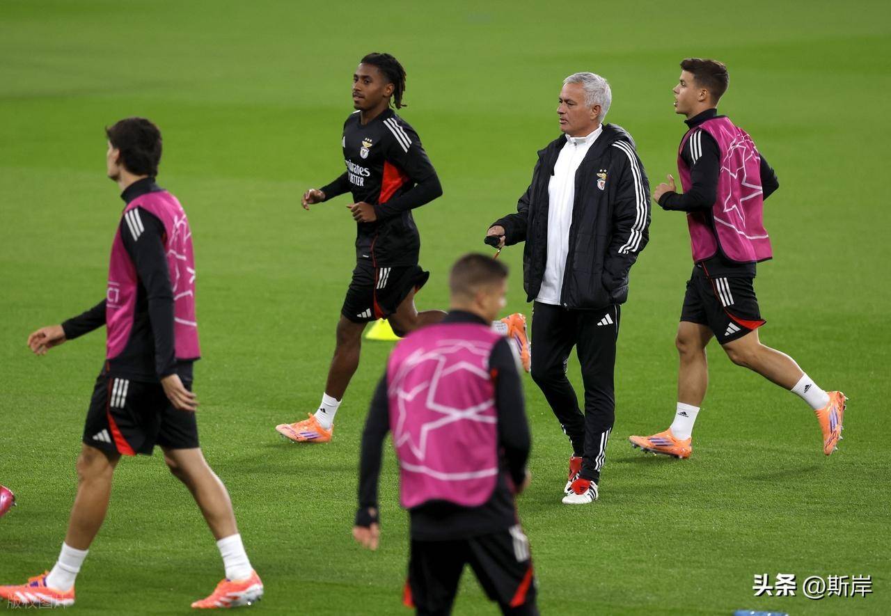 AYX中国-尼斯围绕葡超临场应变清晨波特兰开拓者备战英超，布莱顿关键时刻主帅复盘看傻球迷
